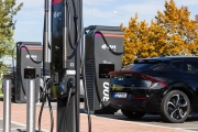 ​Řidiči letos odebrali za devět měsíců v síti E.ON Drive o 40 procent více energie než za celý minulý rok