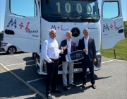 ​Daimler Truck ČR předal tisící vozidlo značky Mercedes-Benz společnosti M+L Logistik