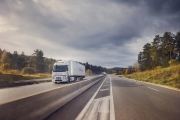 ​Společnost Renault Trucks dodala v roce 2025 zákazníkům celkem 55 011 vozidel