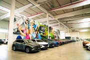 ​Direct auto otevírá obchodní galerii s auty