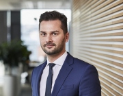 ​Vít Zdráhal ve vedení týmu průmyslových nemovitostí v Cushman & Wakefield