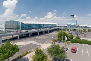 ​Terminál 2 na Letišti Václava Havla Praha slaví 20 let, prošlo jím přes 141 milionů cestujících