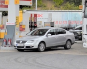 ​Na benzin či naftu chtějí podle průzkumu co nejdéle jezdit dvě třetiny Čechů