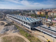 ​Nádraží v Bubnech i zastávka na Výstavišti jsou těsně před dokončením
