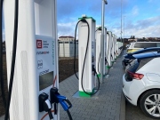 ​Logport a ČEZ spustily dobíjecí hub pro elektroauta s unikátními ultrarychlými stojany ABB